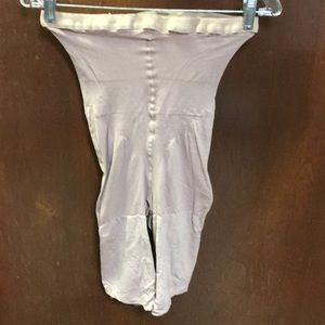 Spanx higher power panty shapewear size E